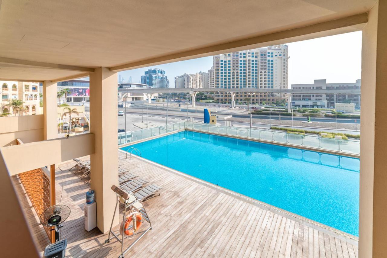 Yanjoon Holiday Homes - Palm Views Apartments Dubai Exterior photo
